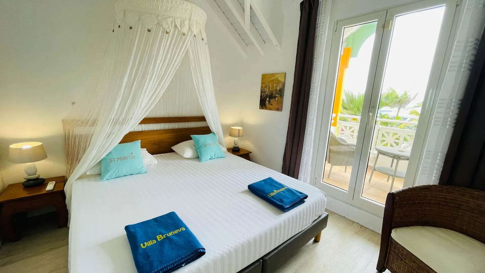 Villa Bruneva, Piscine-Privee - 150 M Plage Orient-Bay Orient Bay