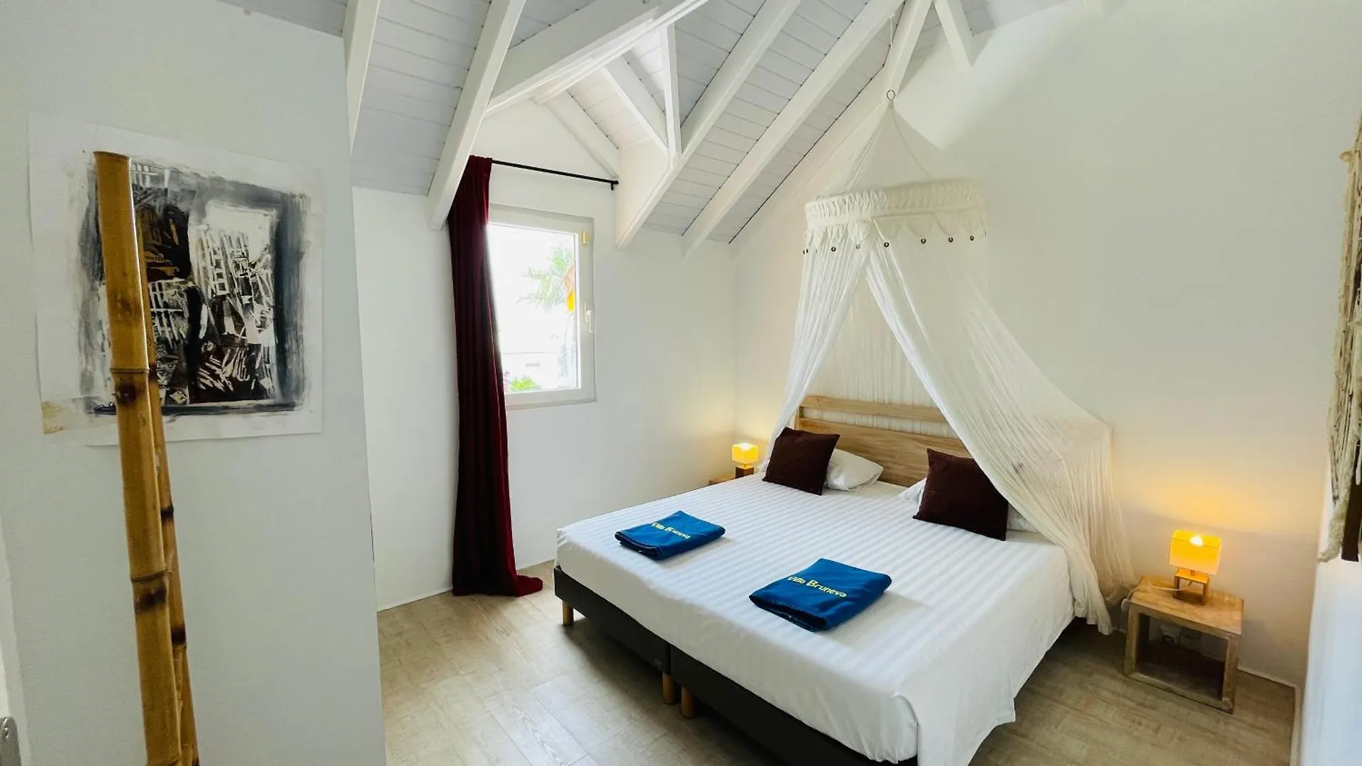Villa Bruneva, Piscine-Privee - 150 M Plage Orient-Bay Orient Bay